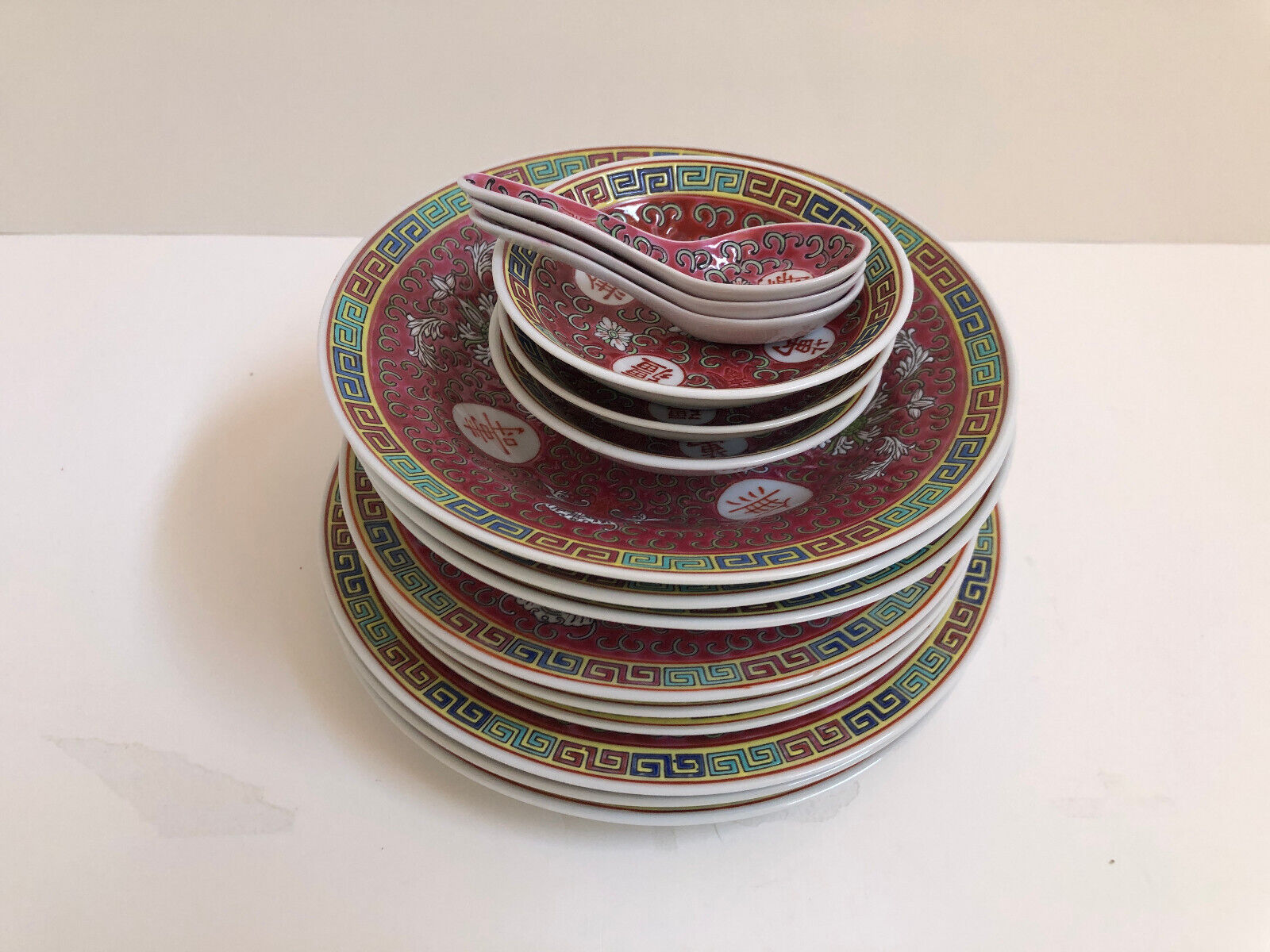 Vintage Chinese Mun Shou Rose Longevity Plates, Bowls, Spoons (15 Pieces)
