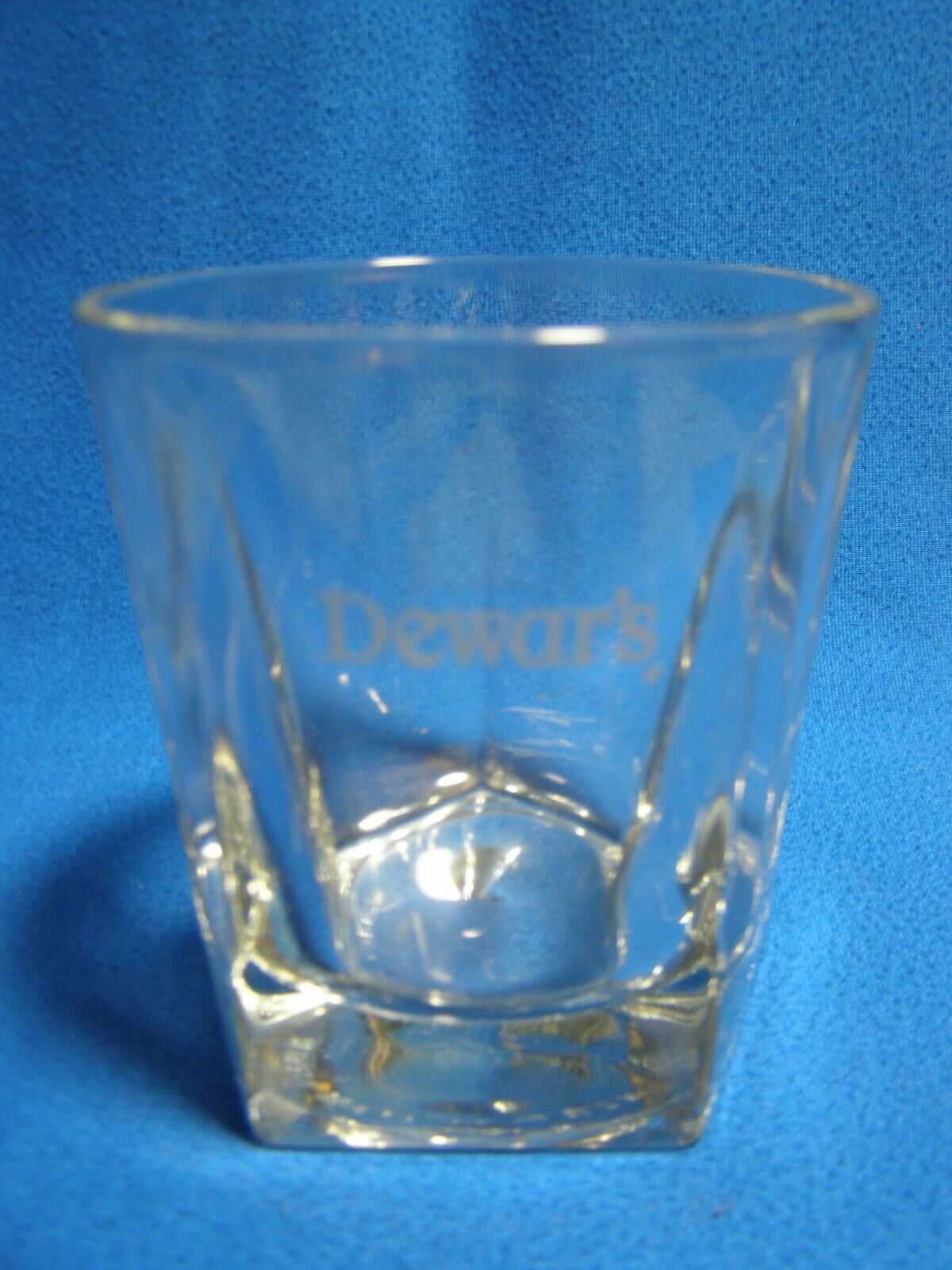 Dewar\'s Blended Scotch Whisky Old Fashioned Glass 5-Sided Base Round Lip
