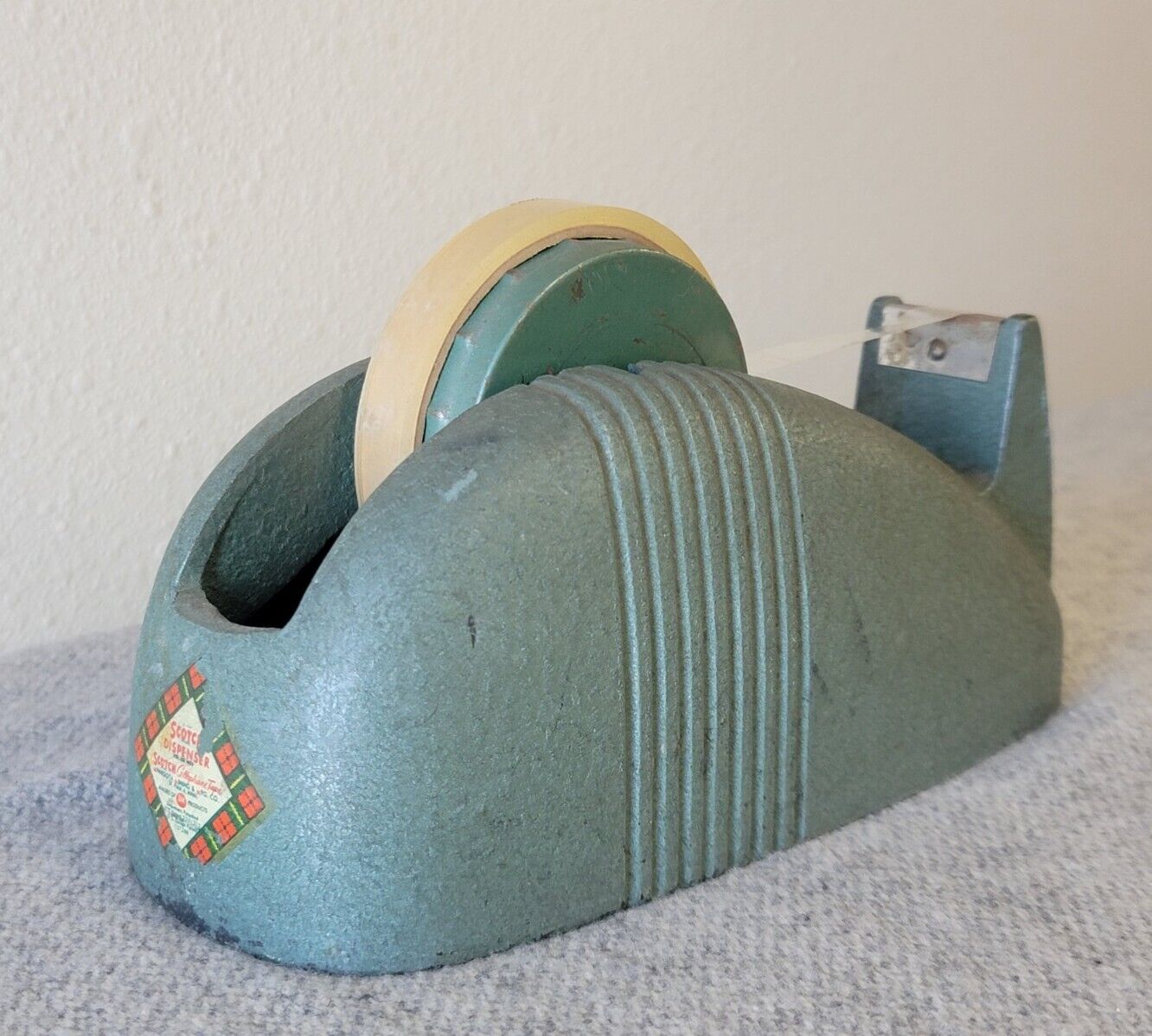 Vintage Scotch TAPE DISPENSER Art Deco Whale Tail Heavy Cast Iron GREEN Early 3M