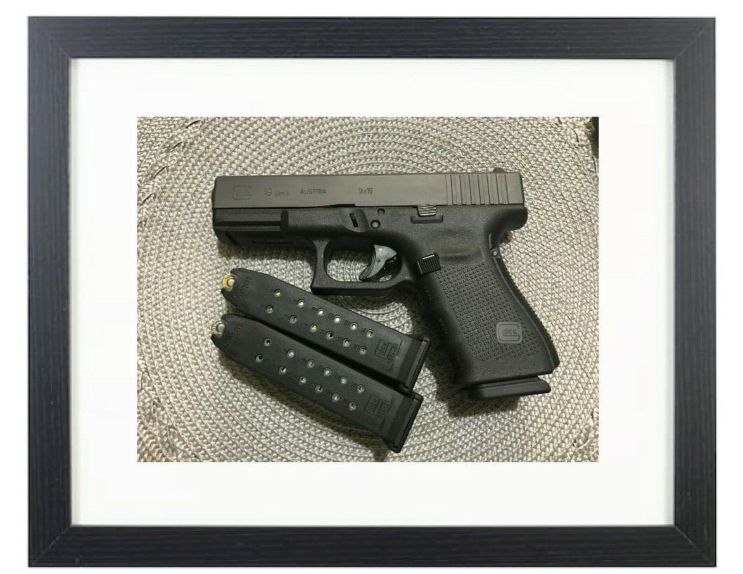 Glock Model 19 9mm Gen 4 w/ Clips Weapon Gun 8x10 MATTED & FRAMED PICTURE PHOTO