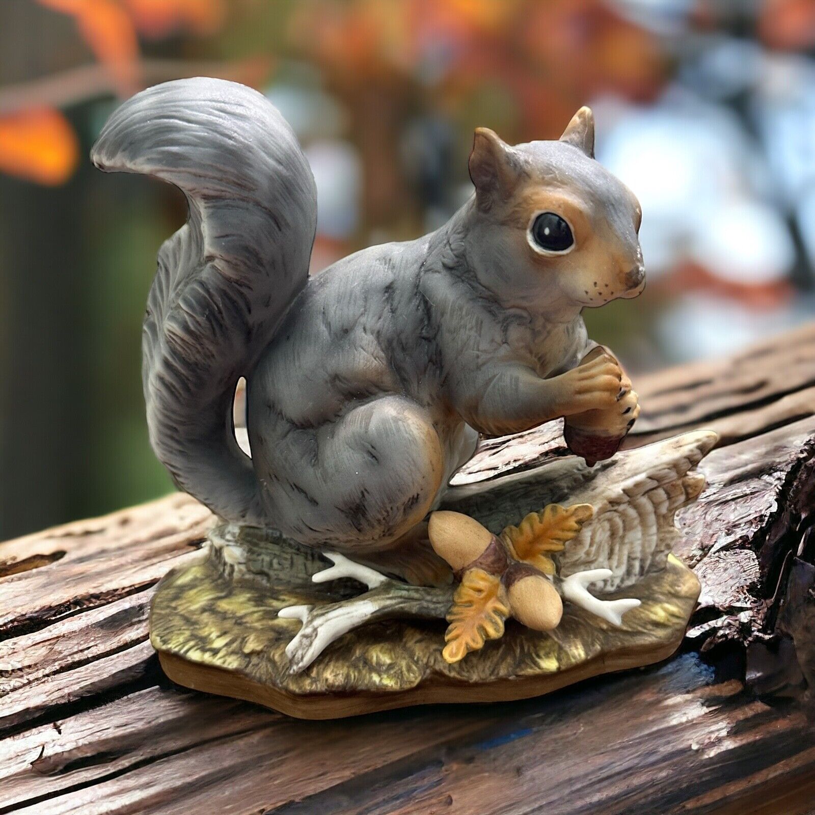 Vintage Figurine from Masterpiece Porcelain by Homco Squirrel Acorn 1982 T04