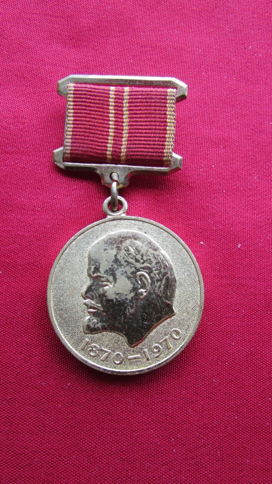 RARE Obsolete  USSR Soviet  Medal 100 years of Lenin -   For Valiant Labor