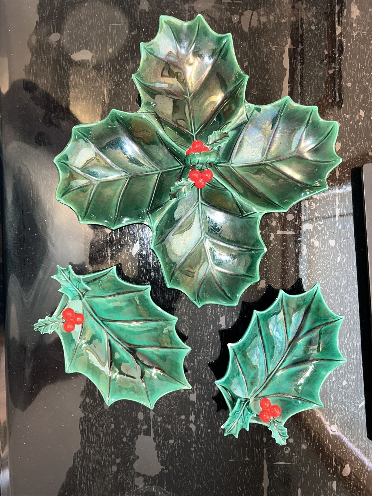 Lefton Vintage Green Holly Berries Holiday 4 Leaf Candy/Nut Tray & 2 Small Leafs