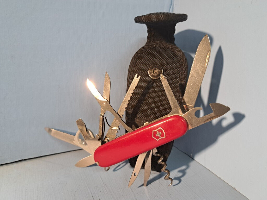 Victorinox Officer Swiss Army Knife 1976-1986 with case