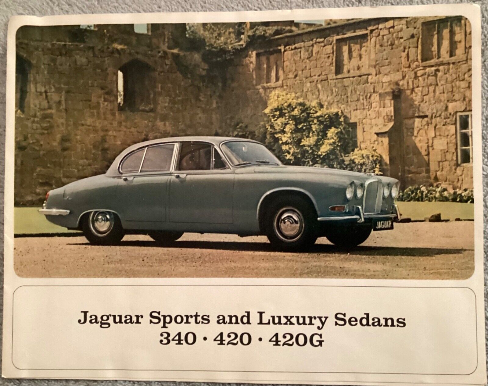 Original Jaguar Sports and Luxury Sedans 340 420 420G  Sales Brochure 1968
