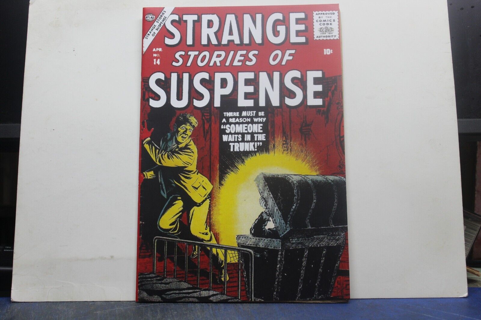 STRANGE STORIES OF SUSPENSE #14 REPRO COVER 1953