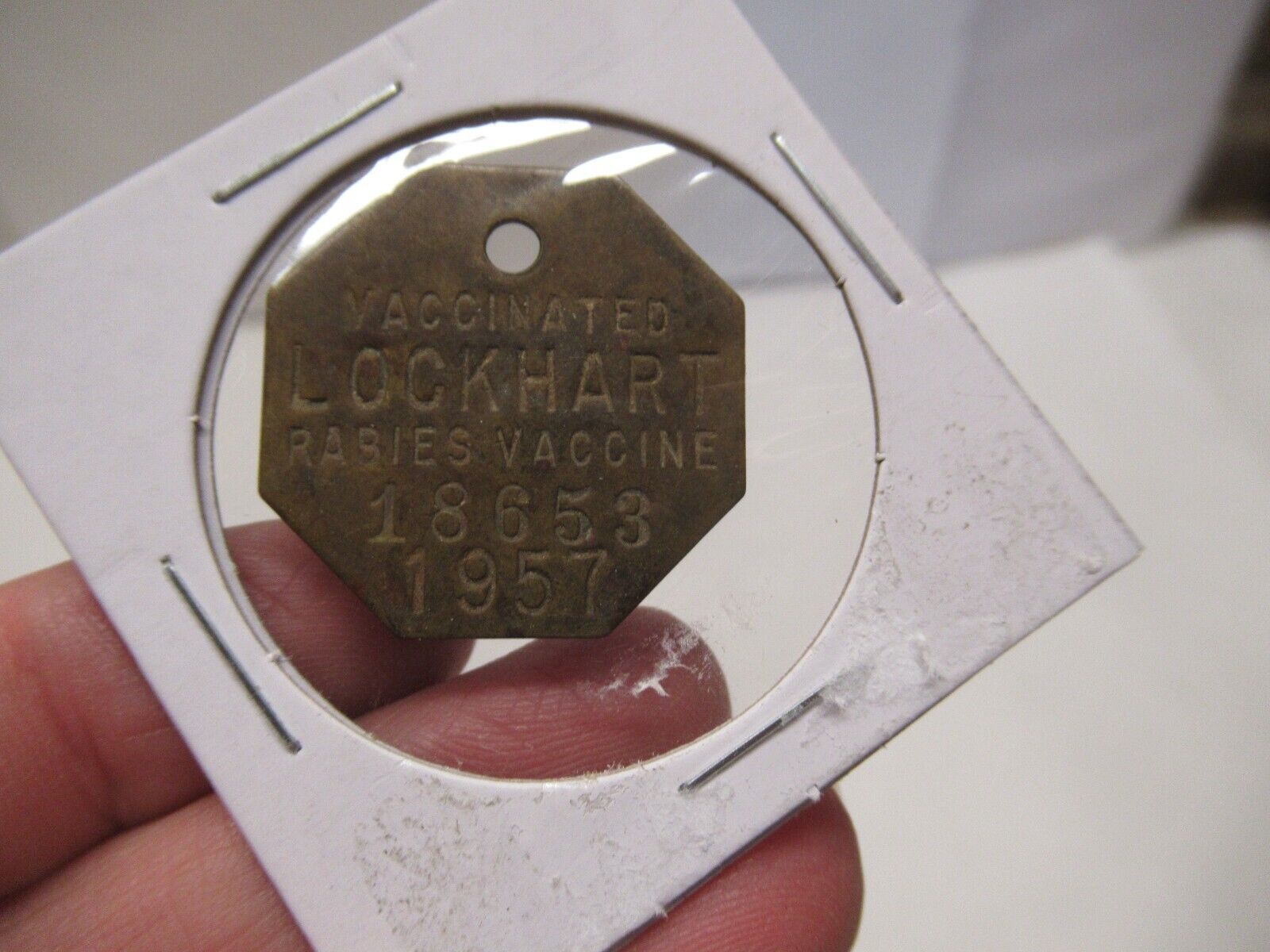 1957 - LOCKHART - RABIES VACCINE - VACCINATED - 18653 - vintage metal TAG