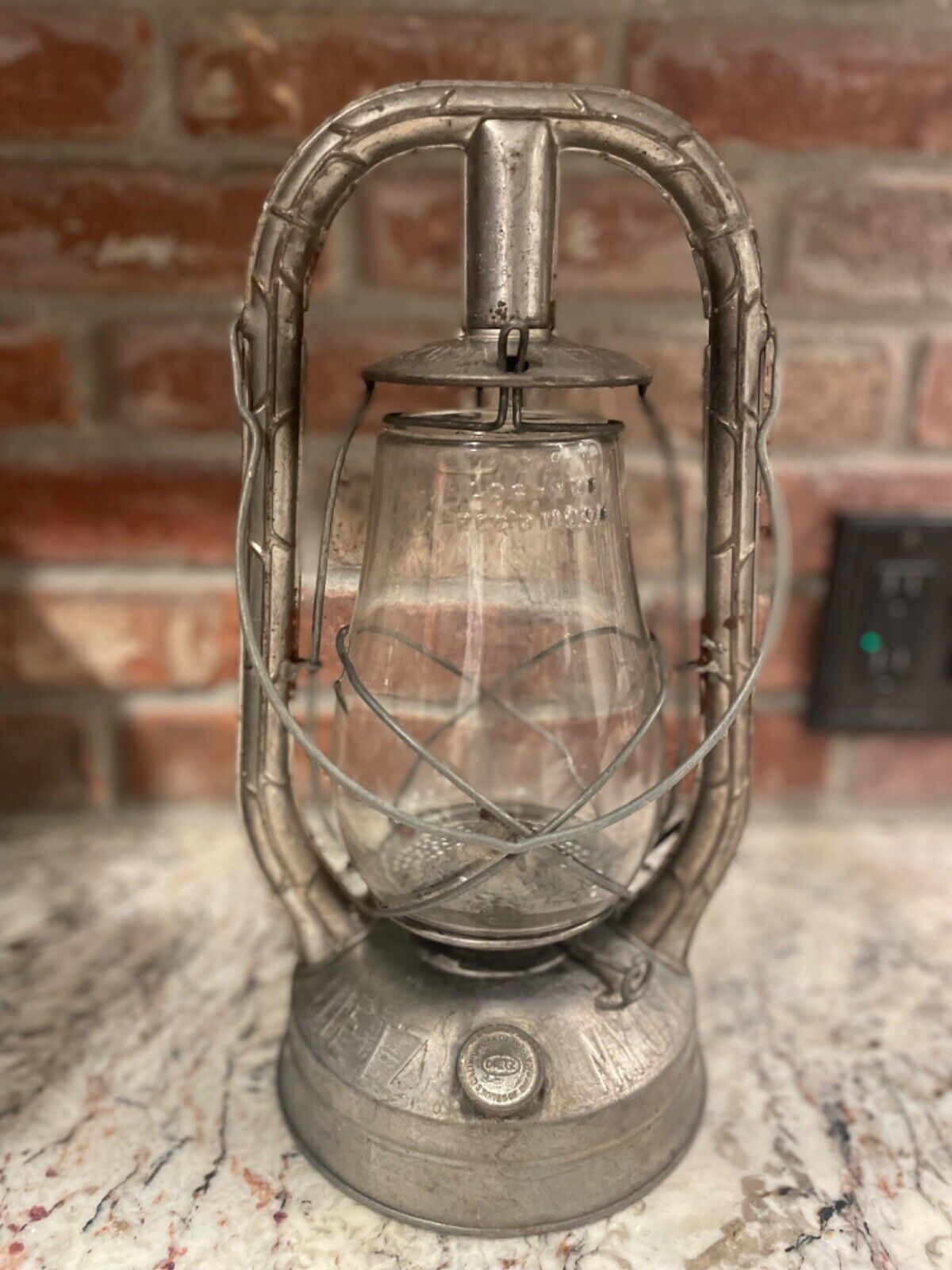 RARE Vintage Dietz Hanging Kerosene MONARCH Lantern w/ ORIGINAL Globe ☆USA