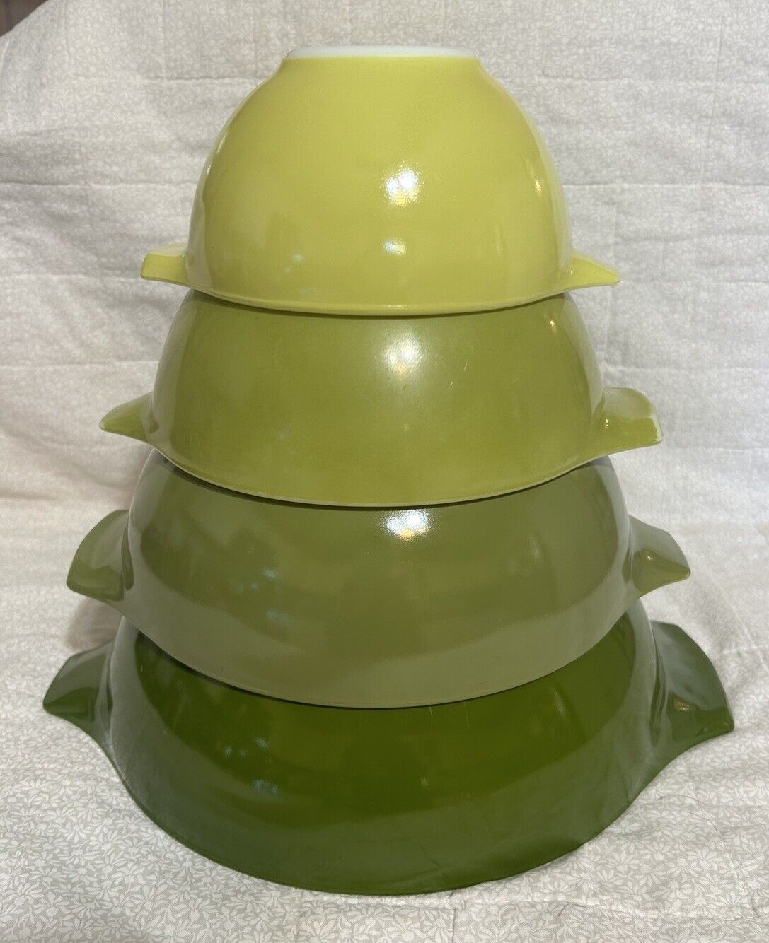 Vintage Pyrex Set 4 Verde Green Cinderella Nesting Mixing Bowls 441 442 443 444