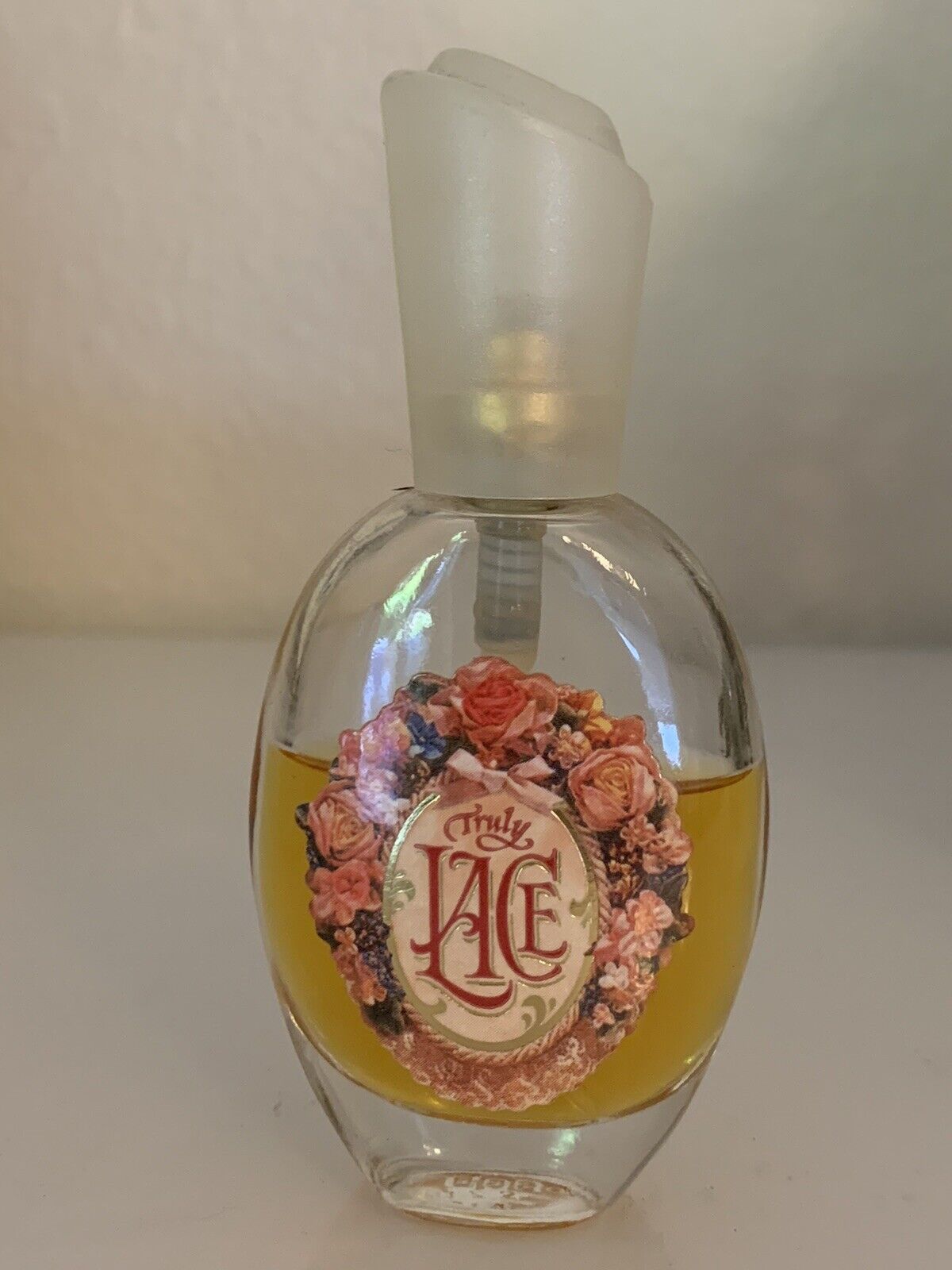 Pre-owned VTG Coty Truly Lace Cologne Spray .75 oz 70% full discontinued perfume