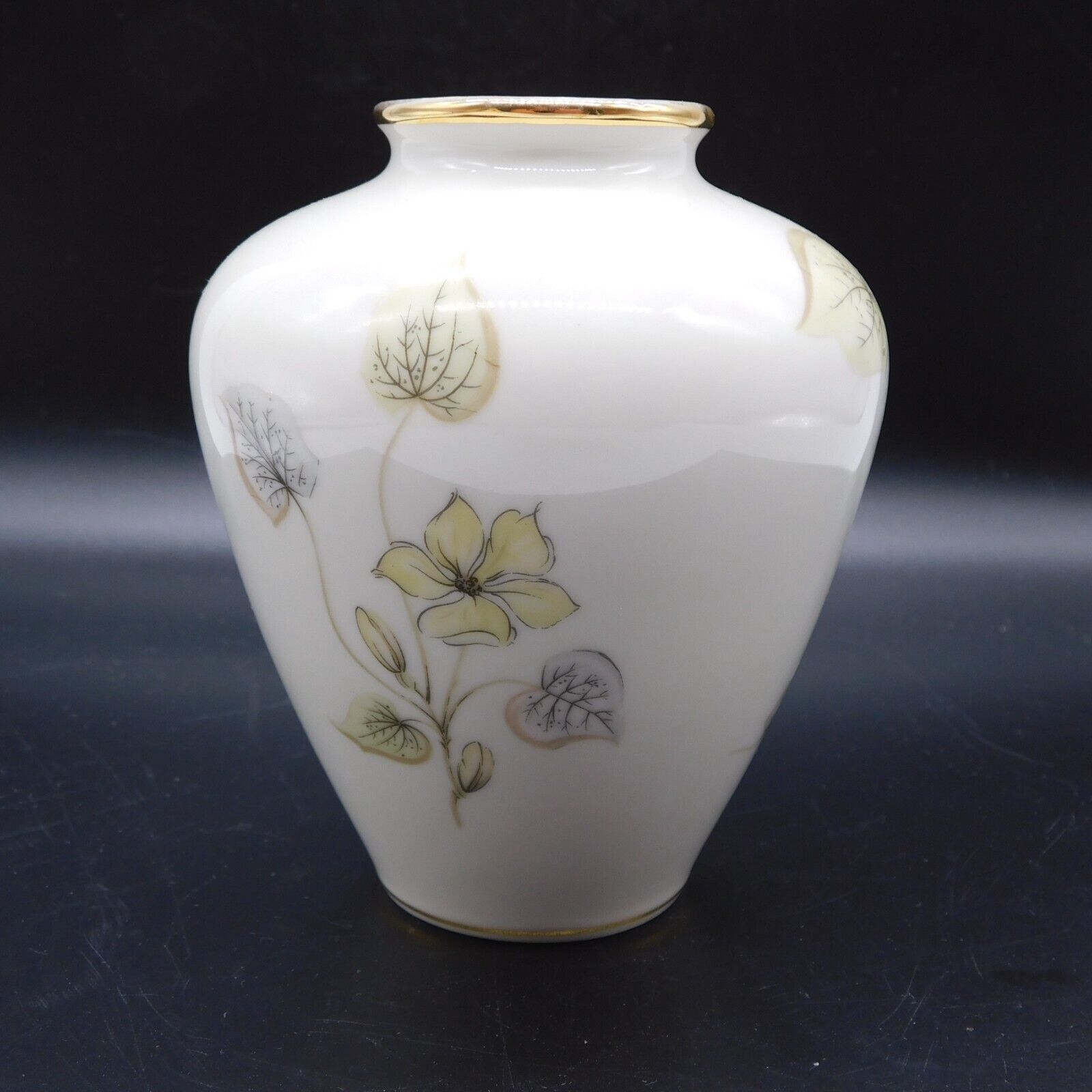 Vintage KPM Krister Germany Porcelain Small Bouquet Bud Floral Vase 4.75\