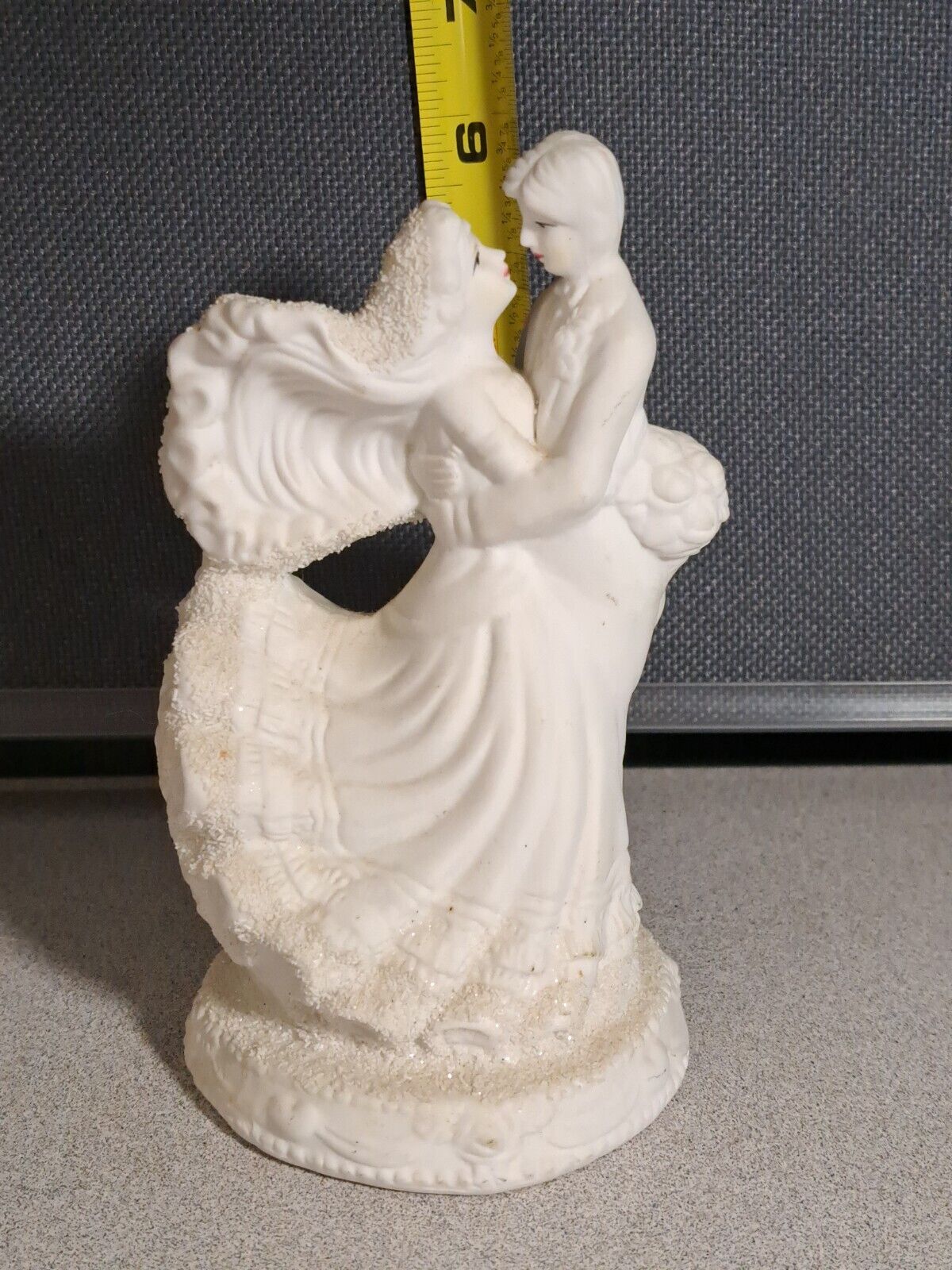 Ceramic Wedding or Prom Couple 6.25in Figurine #2504L153