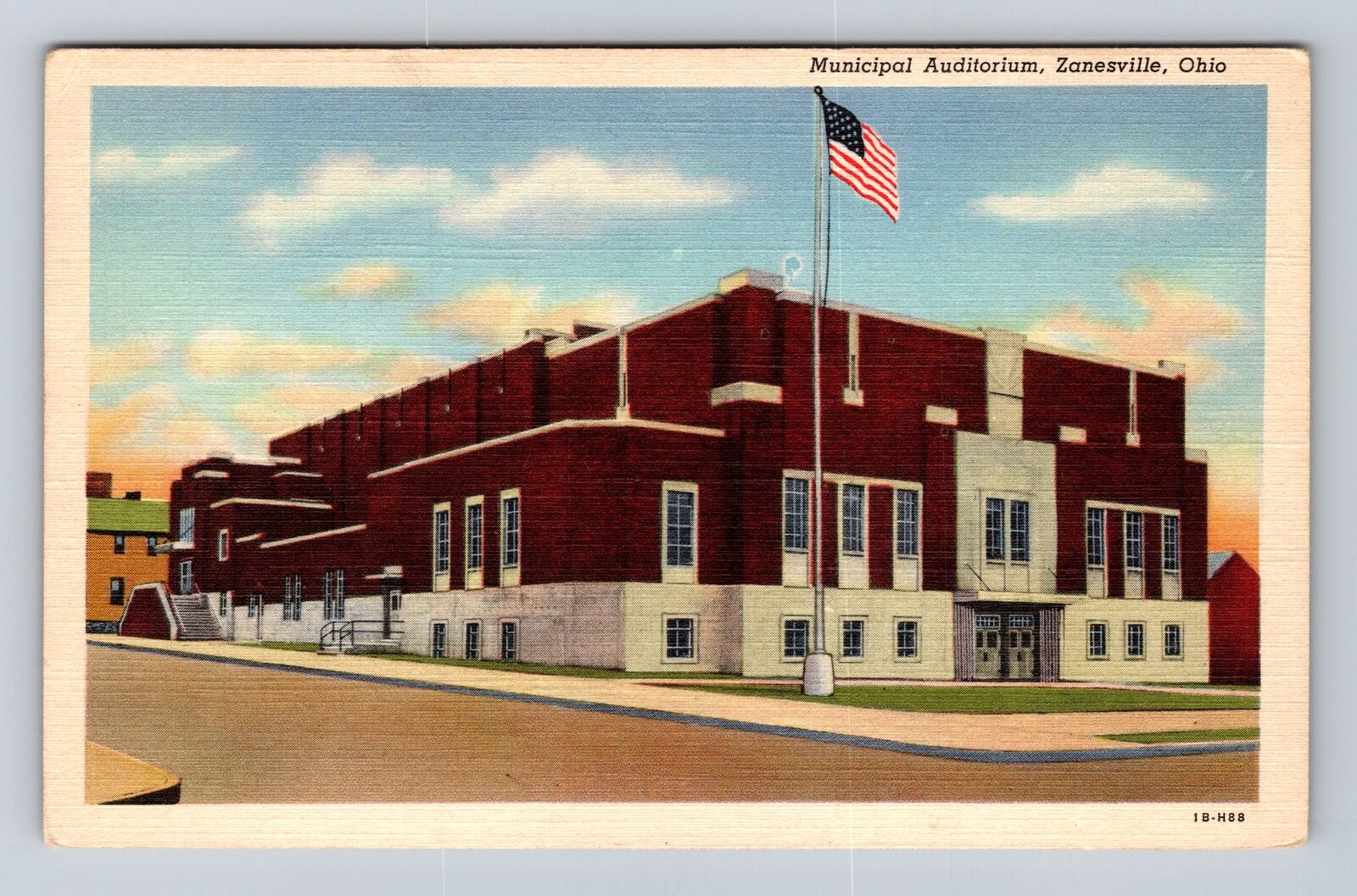 Zanesville OH-Ohio, Main Entrance Municipal Auditorium, Antique Vintage Postcard