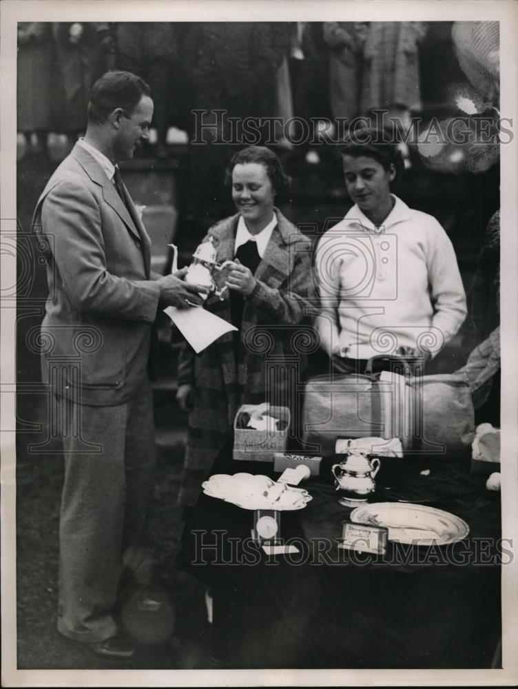 1937 Press Photo Patty Berg, Augusta GA MAyor Dick Allen & Dorothy Etrey