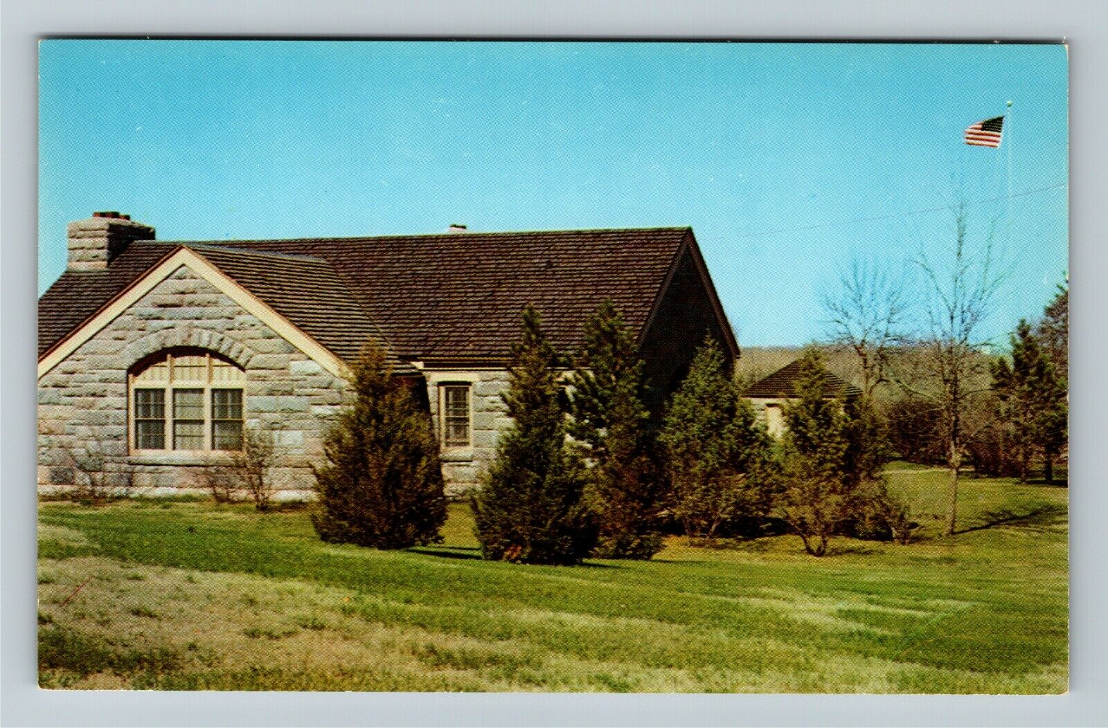 Mandan ND-North Dakota, Museum At Old Fort Lincoln Vintage Souvenir Postcard