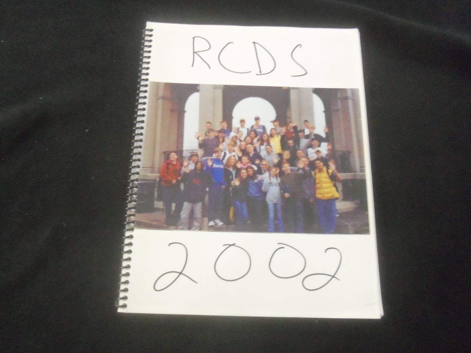 2002 RUMSON COUNTRY DAY SCHOOL PHOTO BOOK - RUMSON, NEW JERSEY - YB 2871