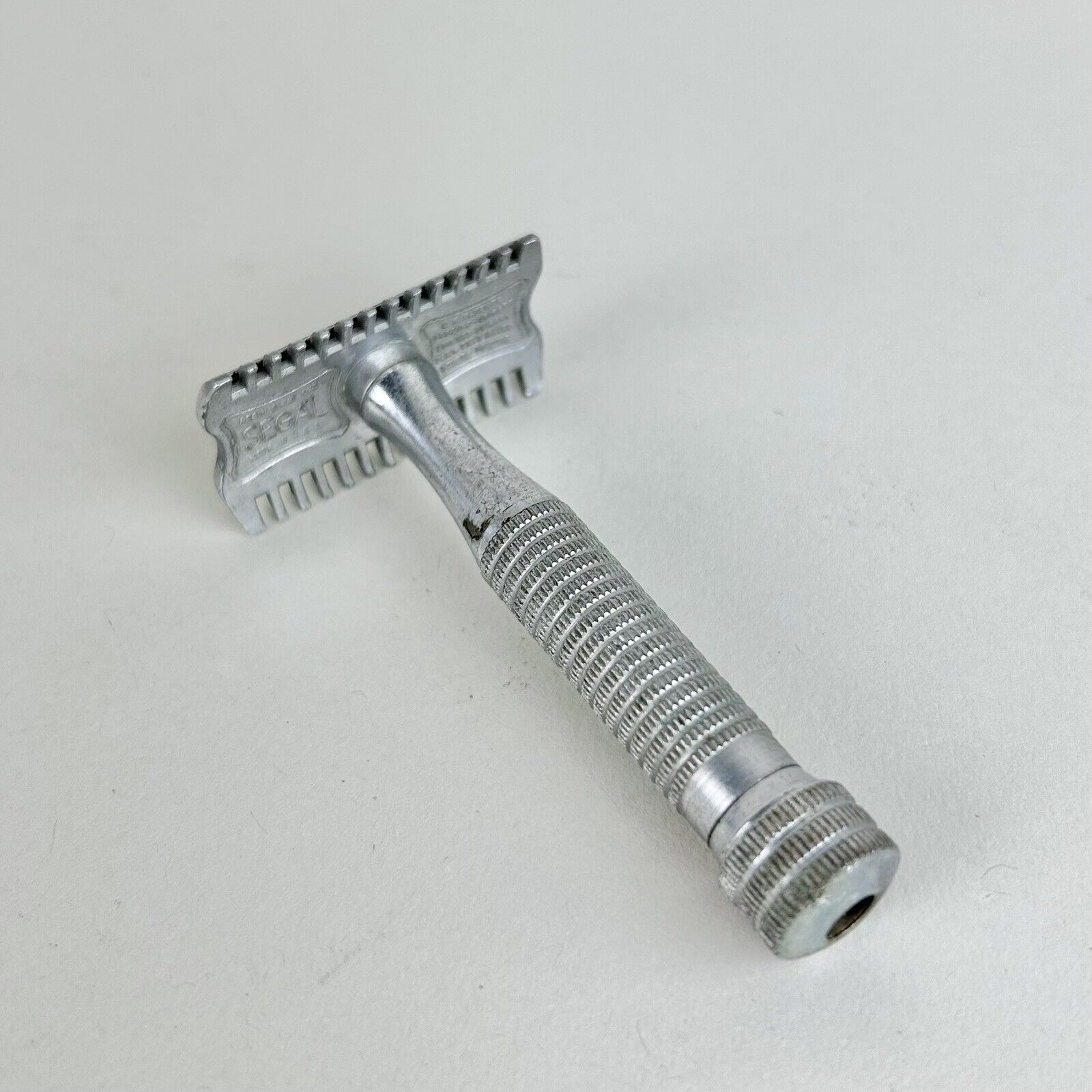 Vintage 1930’s SEGAL Double Edge Safety Razor Made in USA Metal Smooth 3.5” Long