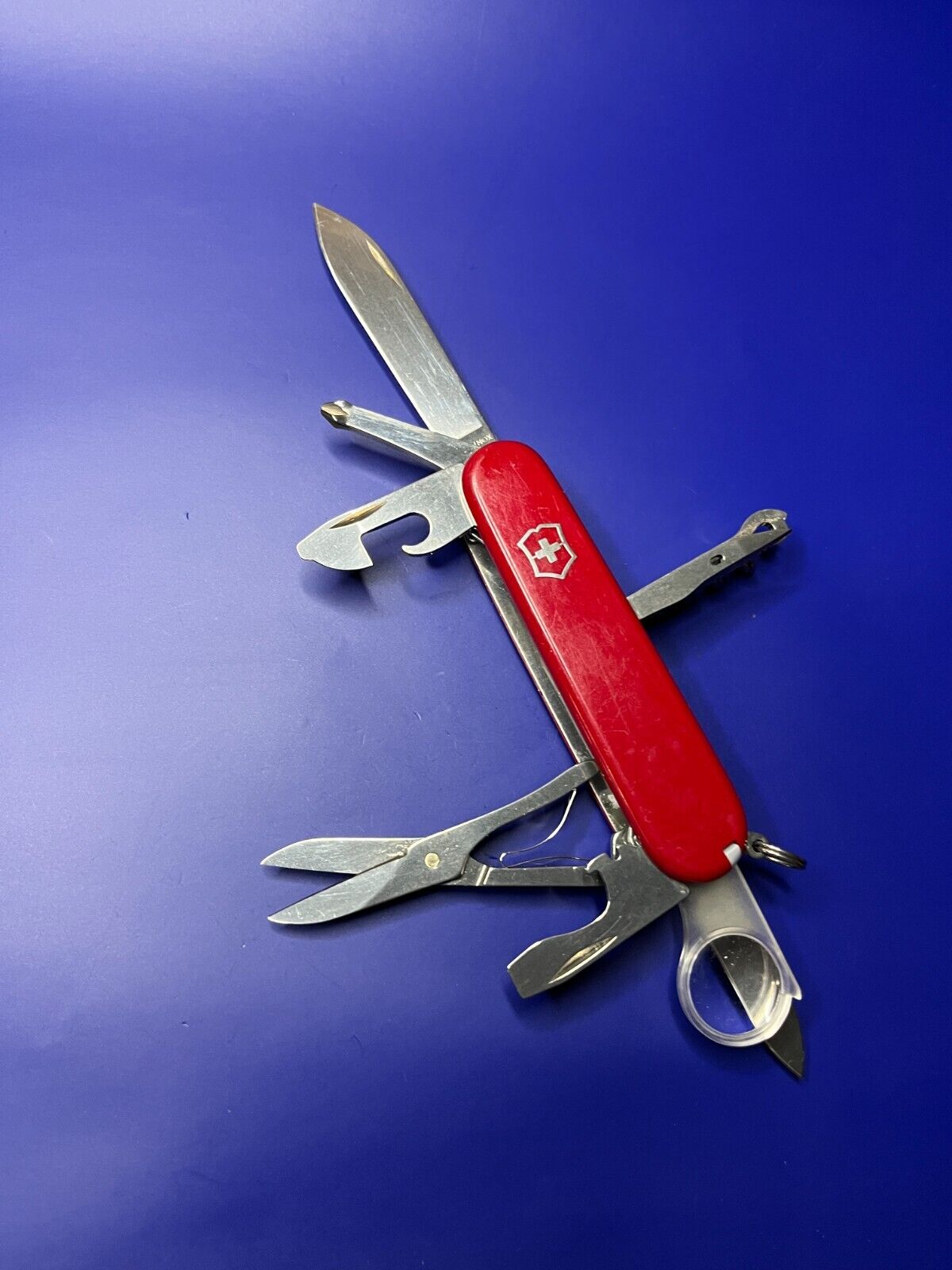Victorinox Explorer Red Swiss Army Knife w/ Magnifying Glass 