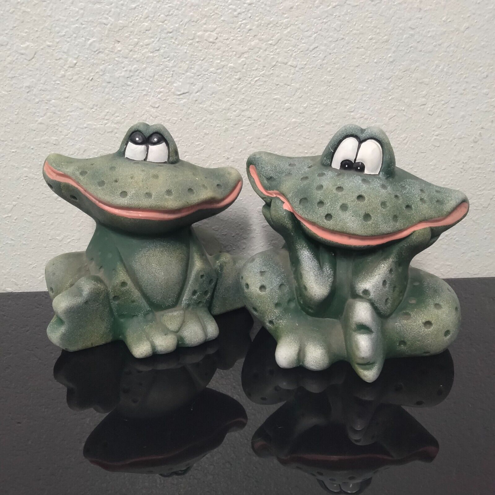 Goody Frogs set Ceramic Silly Frogs Large