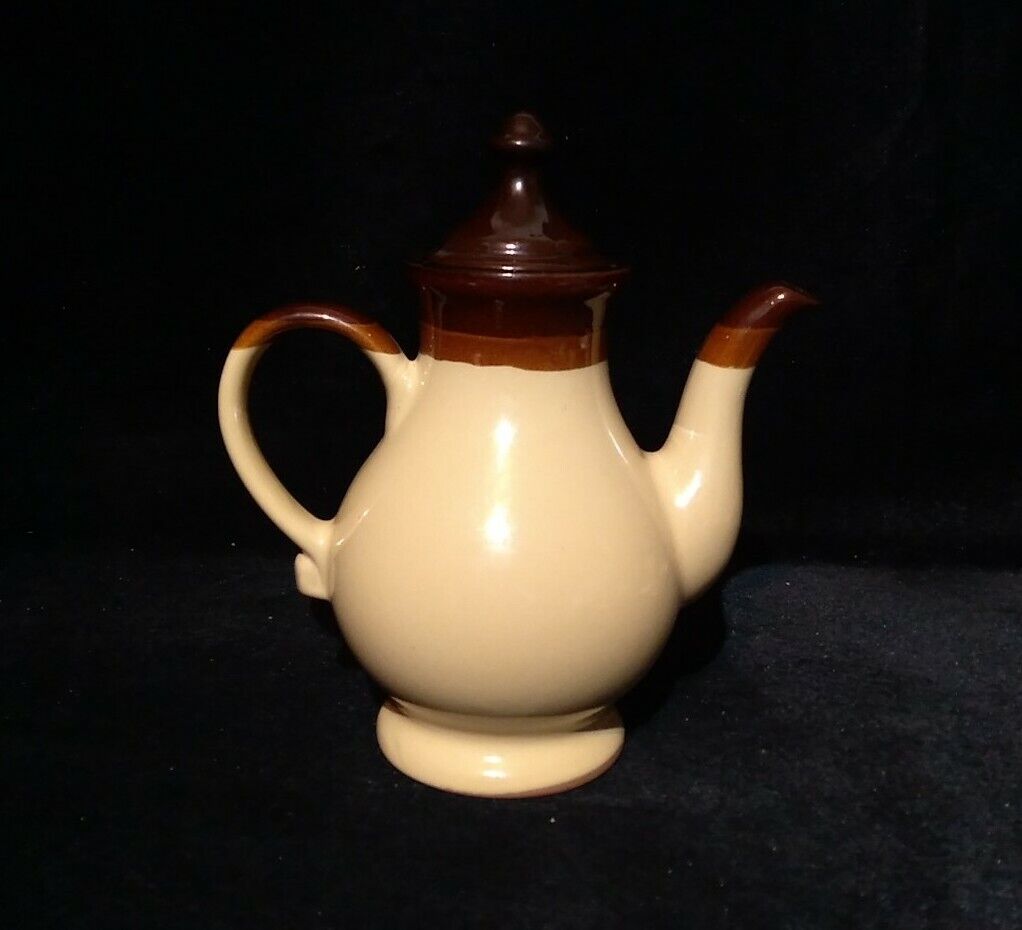 Vintage Ceramic Teapot Tan- Brown 9.75 inches Tall. Great Shape Pre-Owned