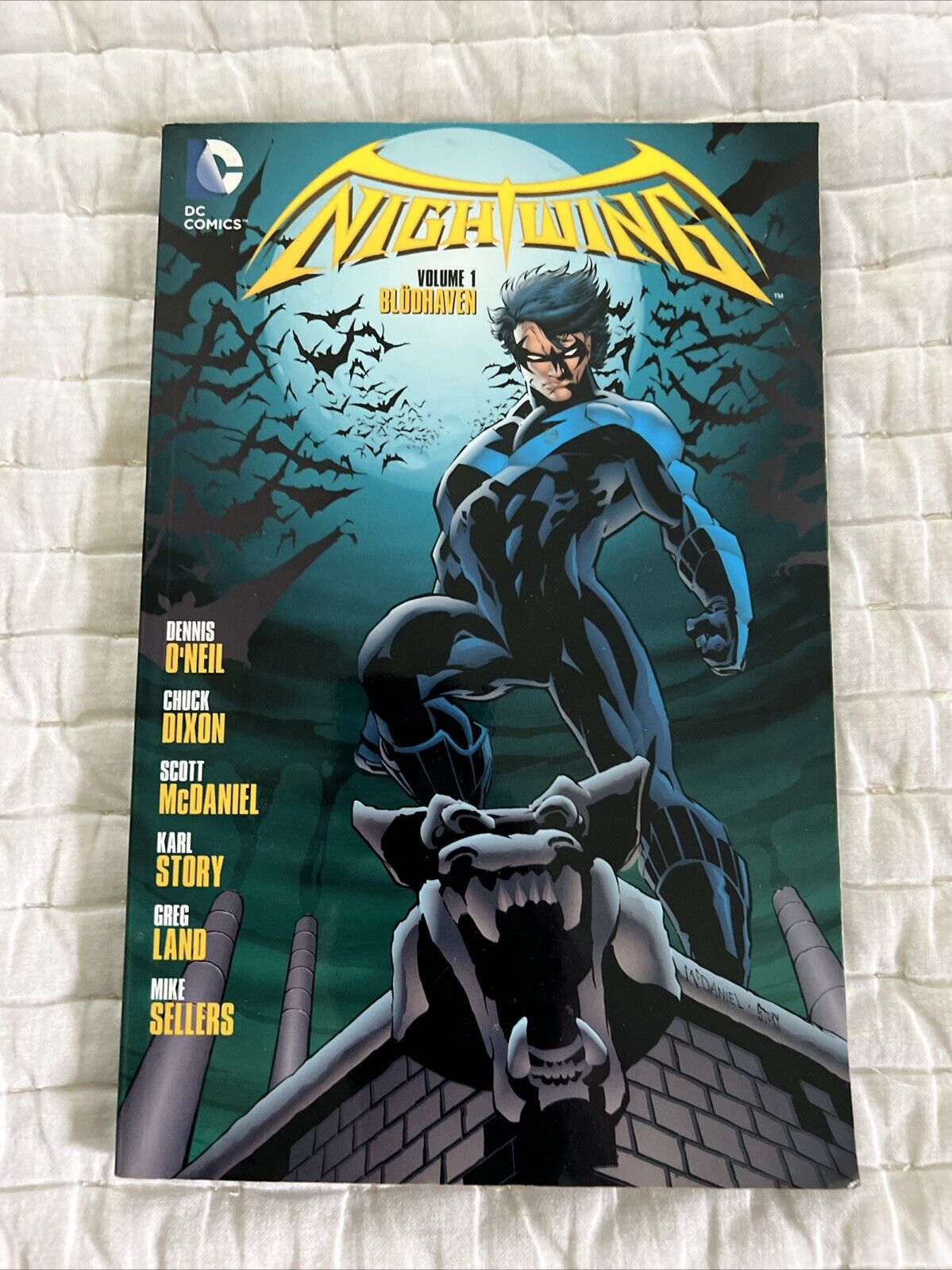 Nightwing #1 (DC Comics 2014 February 2015)