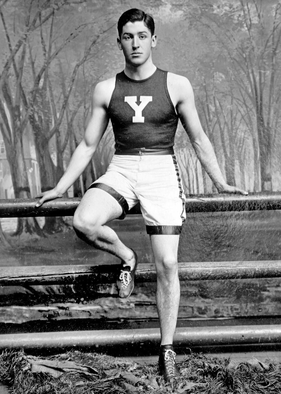 1908 Captain Dray Yale Relay Team Vintage Old Athlete Photo 8.5\