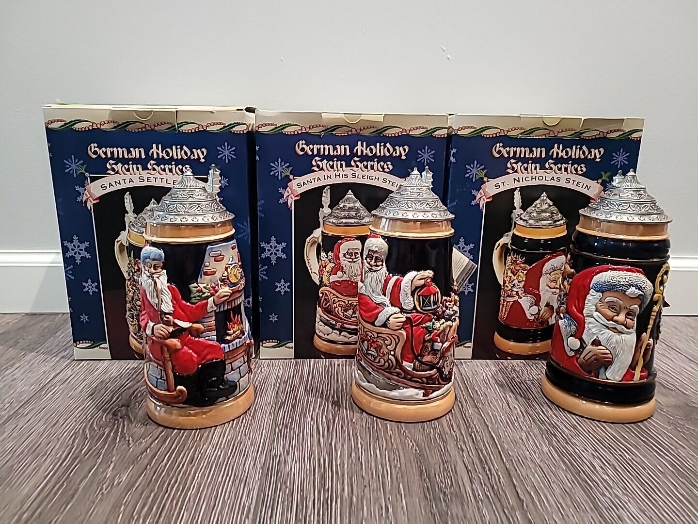 Rare Set of 3 Lidded German Holiday Stein Series Old World Santa Ltd Ed by KING