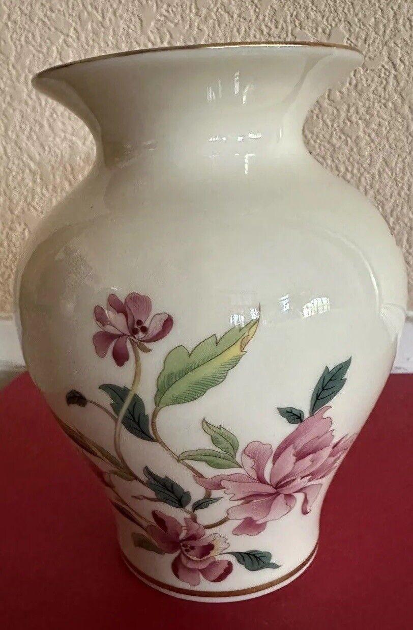 Lenox Barrington Collection Flared Vase 5 1/2\