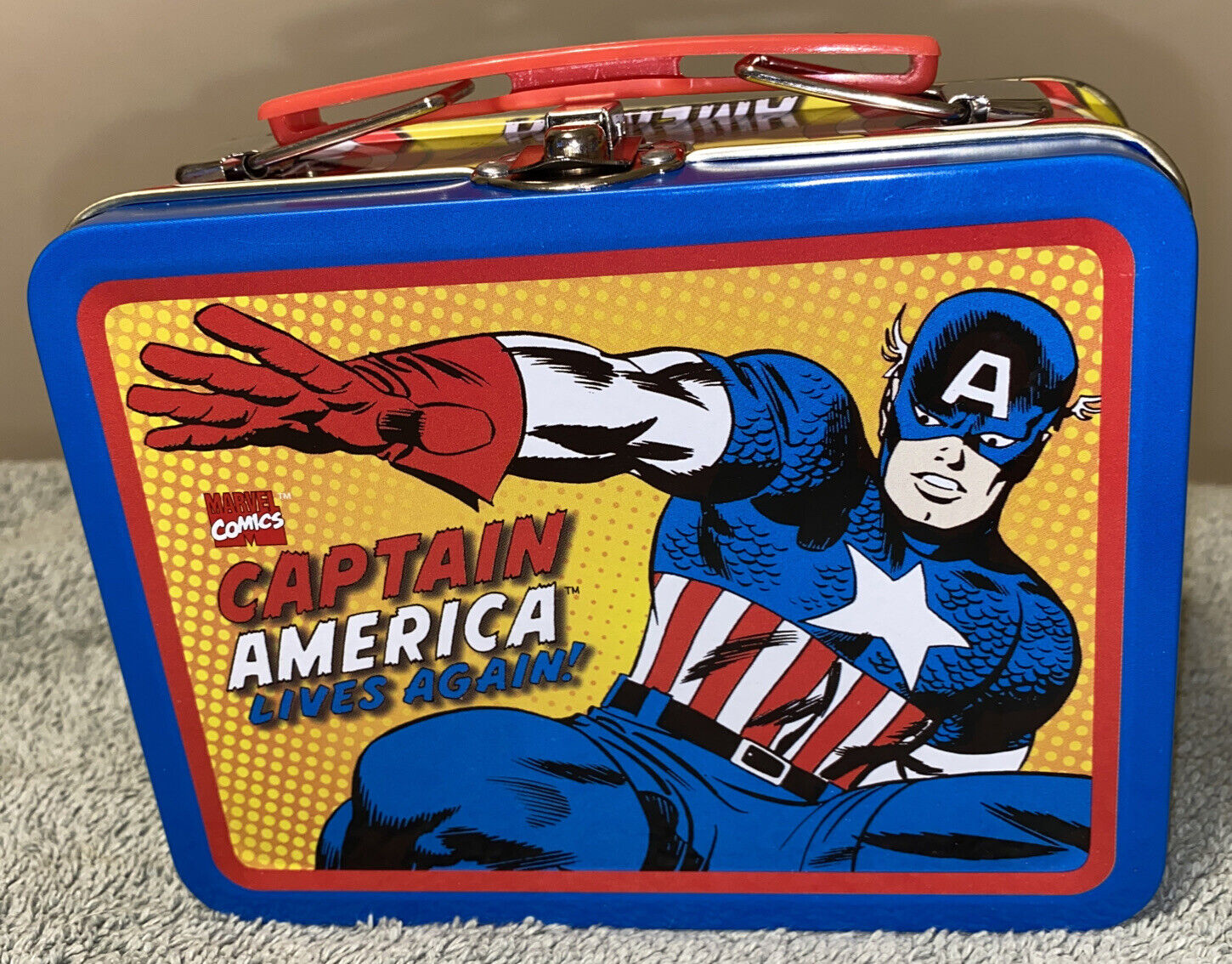 Vtg 1998 Captain America Lives Again Mini Lunchbox