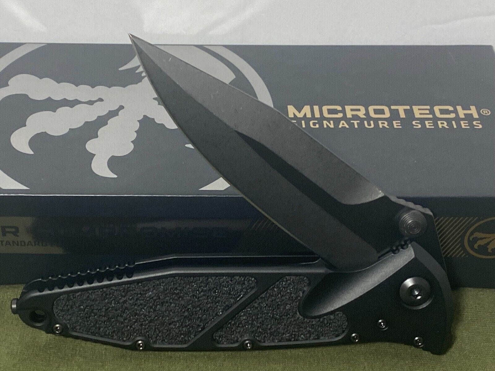 Microtech 160-1DLCTSH Sig. Series DLC Shadow Socom Elite Manual Knife M390 Blade