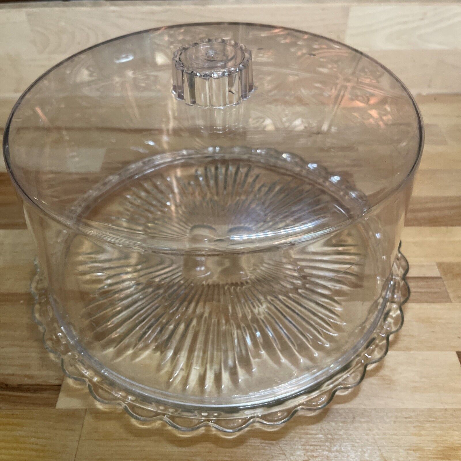 Vintage Retro Mid Century Cake Keeper With Glass Bottom Clear Plastic Cover