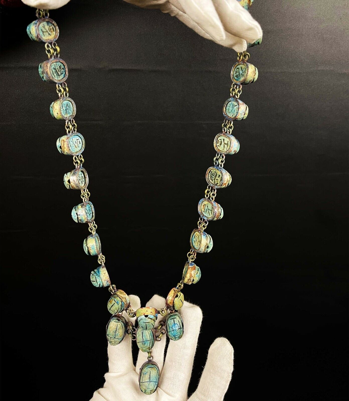 Unique Egyptian Jewelry necklace of the Egyptian Scarab