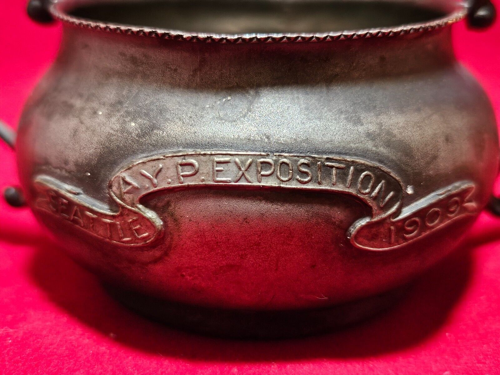 SEATTLE A.Y.P. ALASKA YUKON PACIFIC EXPOSITION 1909 SILVER? IMPERIAL BRAND RARE