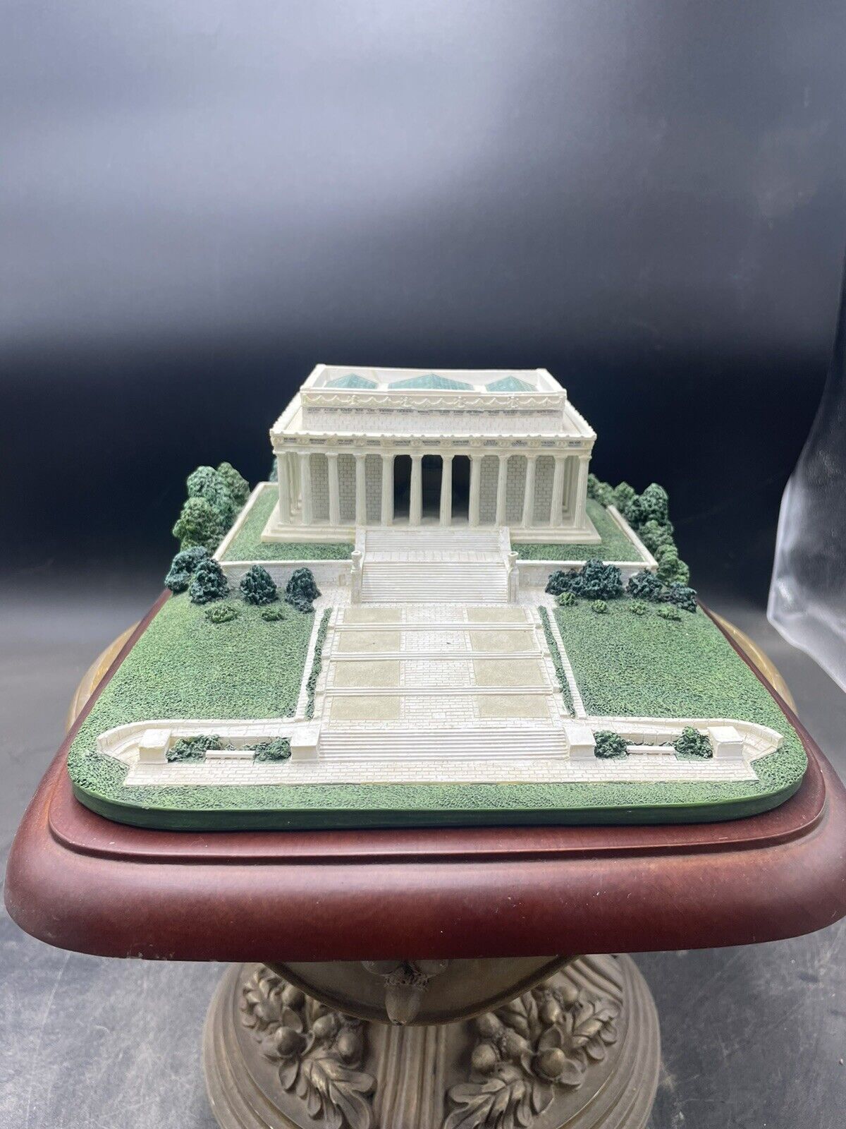 Vintage Danbury Mint Lincoln Memorial Washington  DC Sculpture W/ Base 10” X 4”