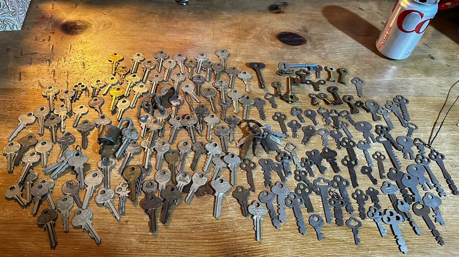 175 Vintage Antique Keys Skeleton Open Hollow Barrel Flat Lock Safe Wow 2+ Pound