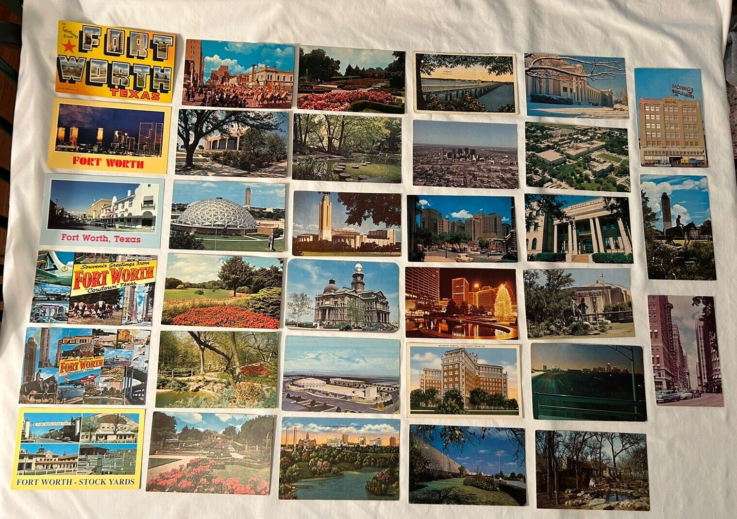 Vintage Mixed LOT of 33 Souvenir Postcards ~ Fort Ft Worth Texas ~ 1930-1974 (A)