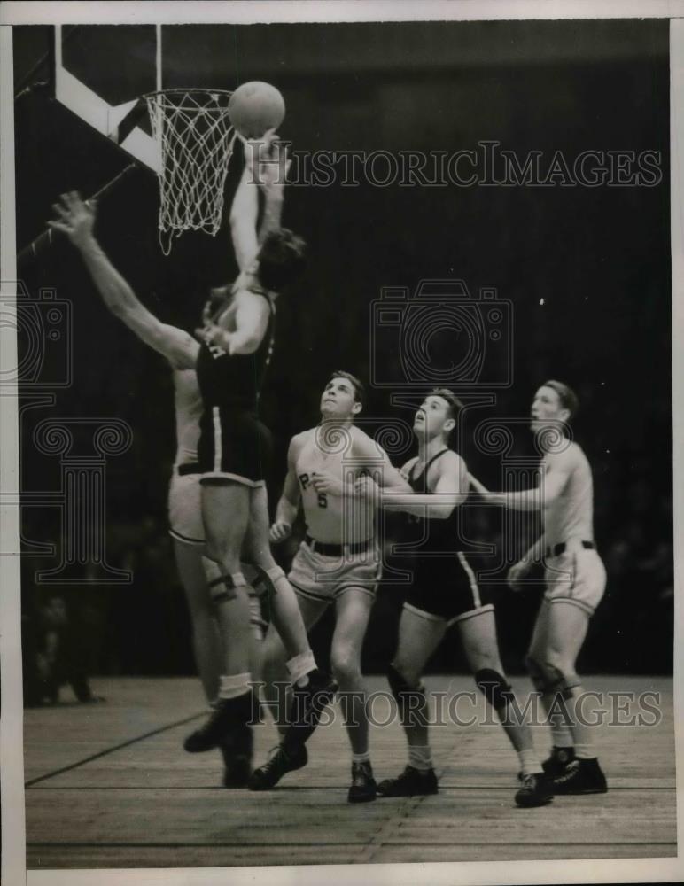 1935 Press Photo Pittsburgh Versus Fordham University Basketball Game