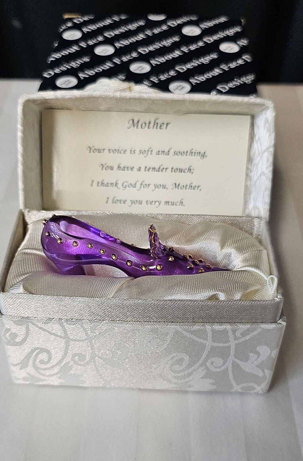 Mother Lavender Shoe I love you Mom