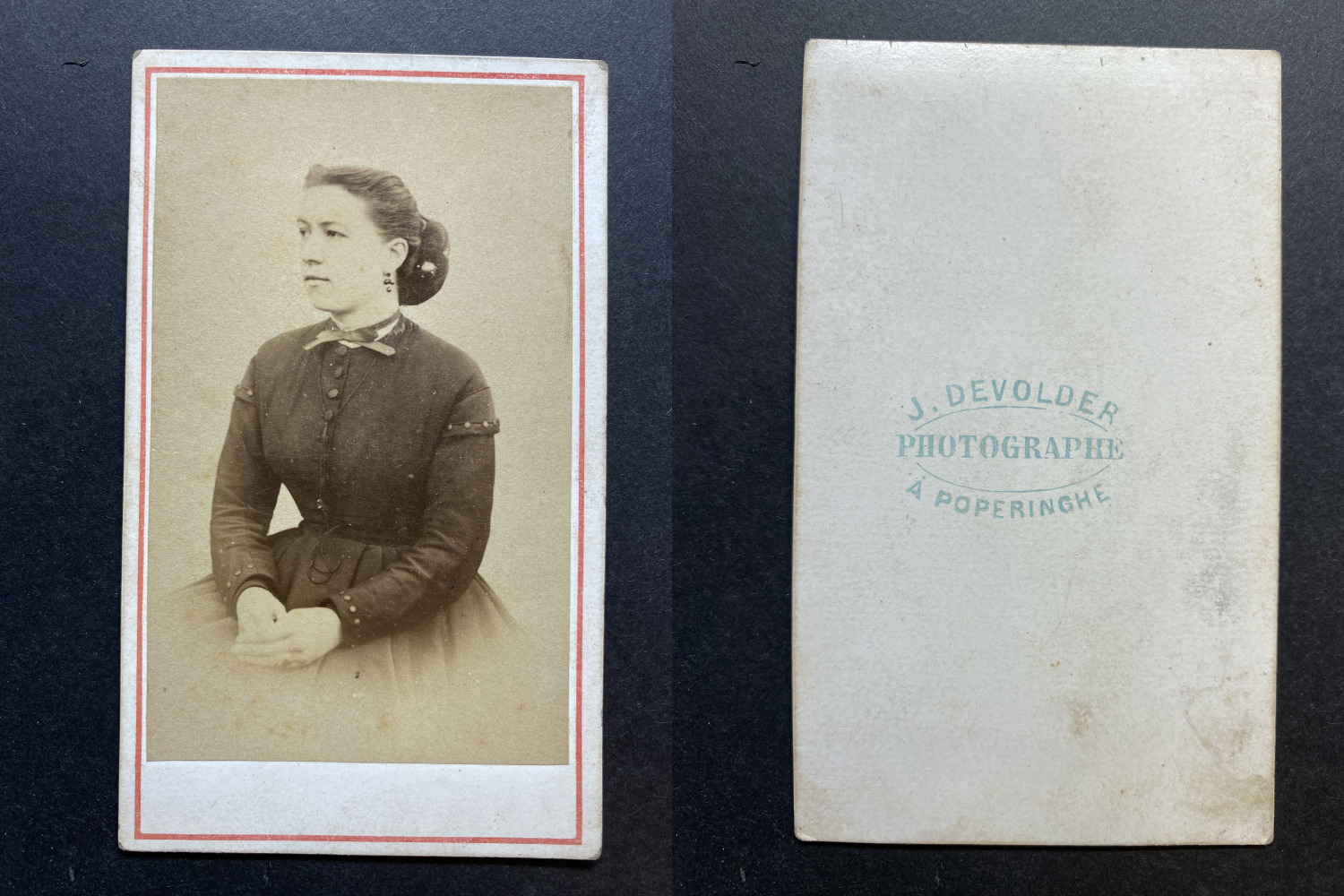 Devolder, Poperinge, Portrait of Women Vintage cdv Albumen Print.