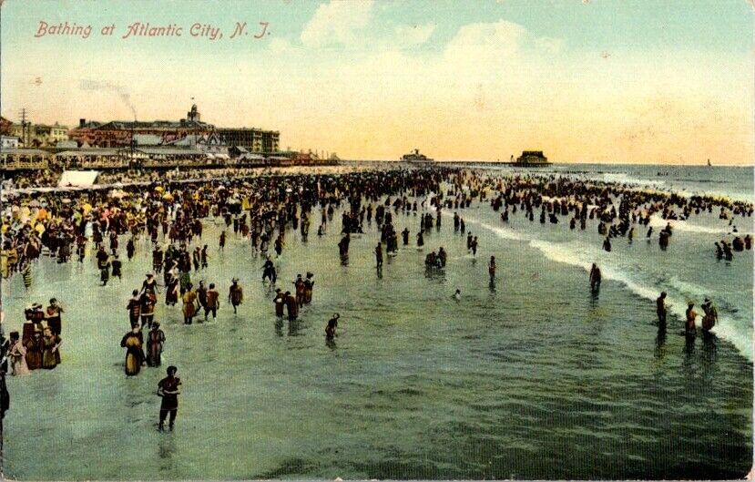 Vintage Postcard Bathers at Atlantic City NJ New Jersey Beach Swimming     E-719