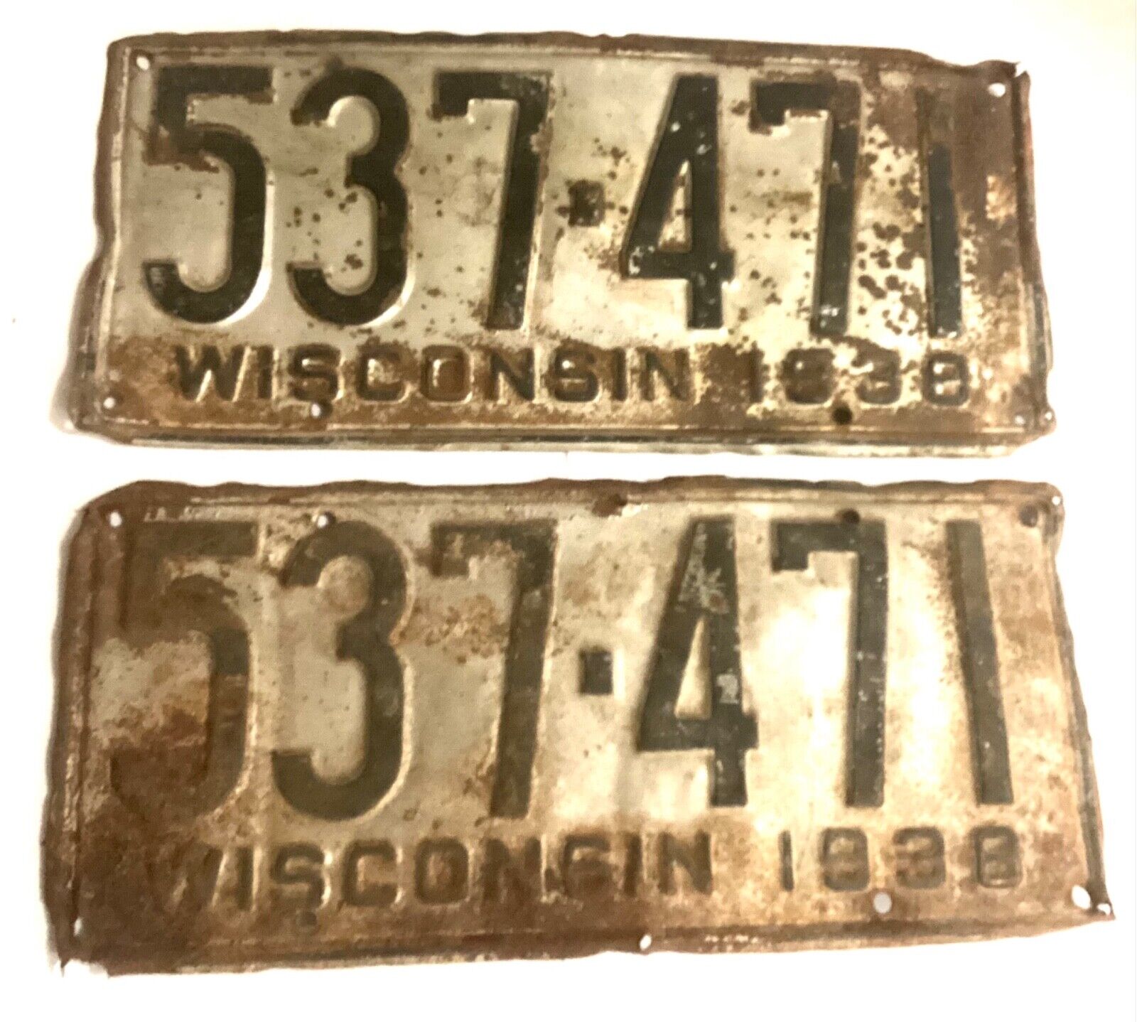 1938 Vintage Wisconsin Automobile License Plate Pair Antique Rare