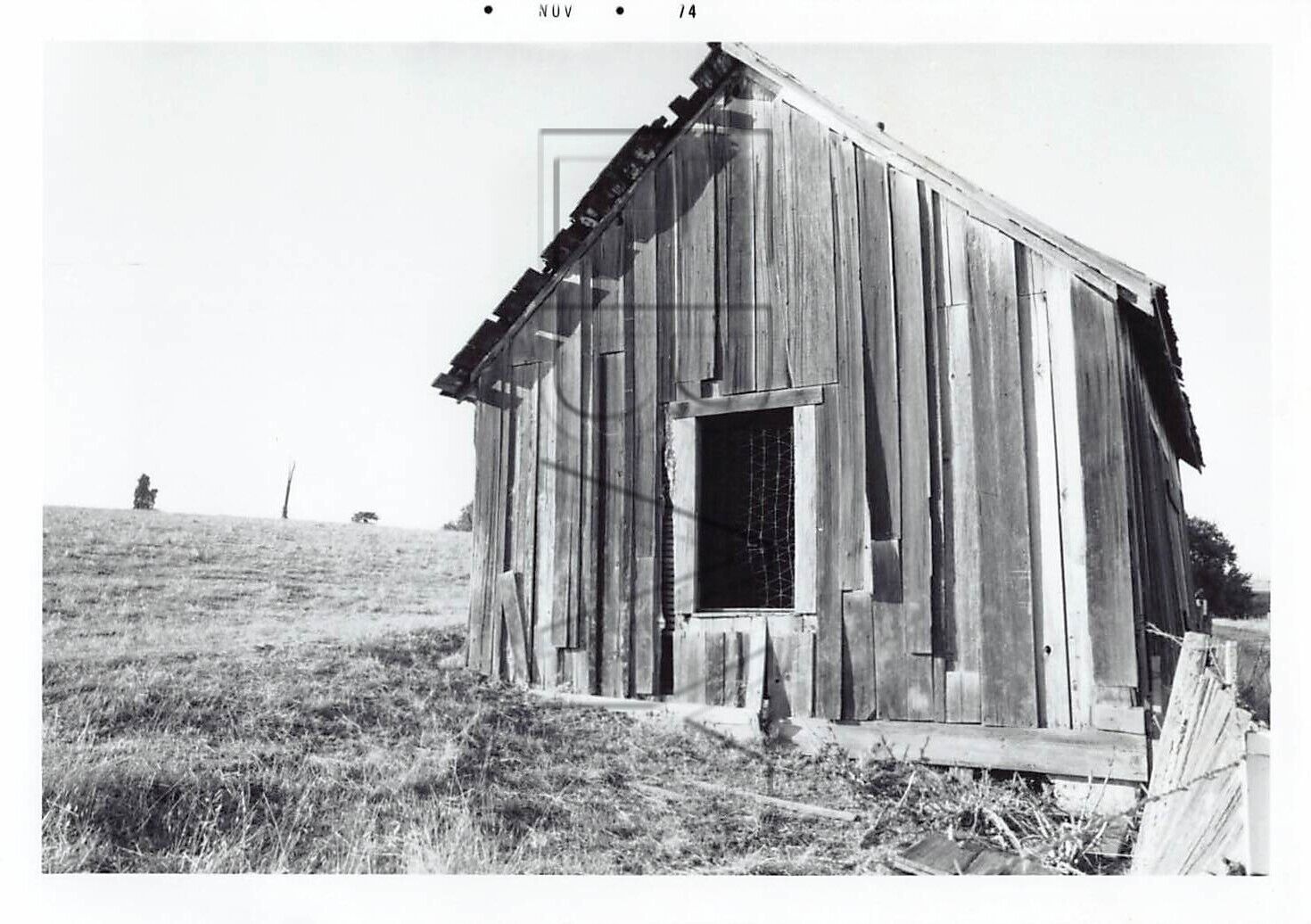 Old Photo Snapshot Wooden House Farmhouse Ranch Barn #27 Z6