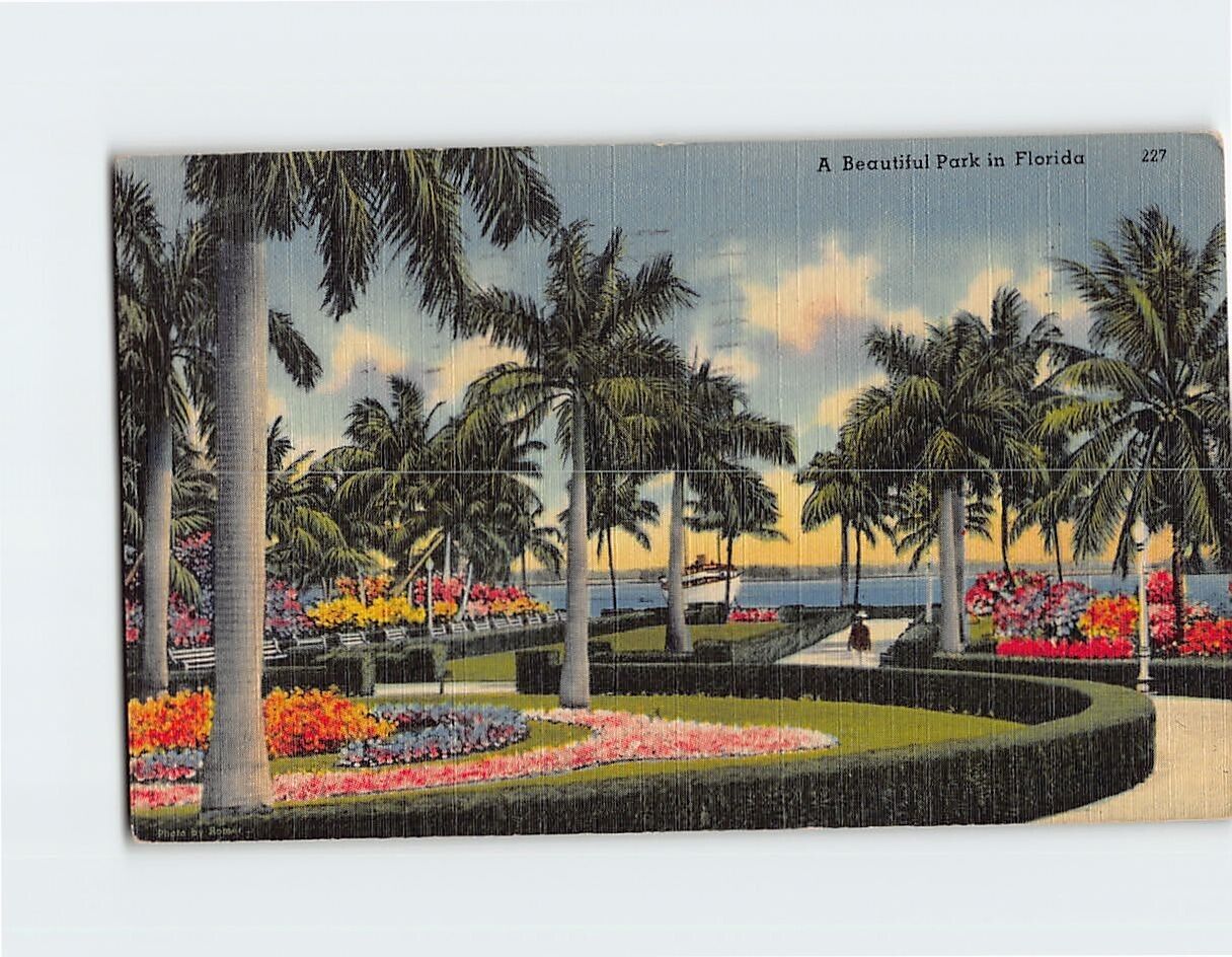 Postcard A Beautiful Park in Florida