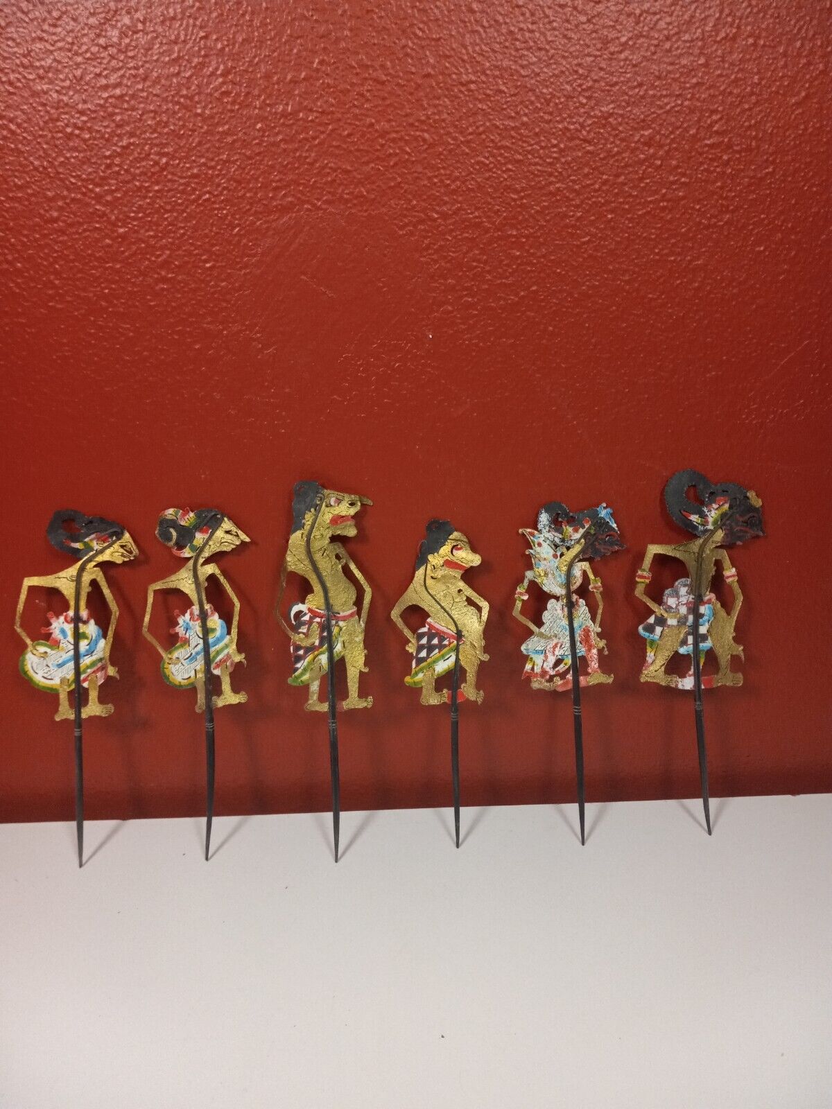 Super Cool set of 6 Vintage Stick Puppets Hand-Painted Indonesian?