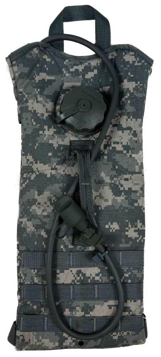 US Army ACU Hydration Carrier 100 OZ 3L System With Bladder Camelback UCP Pack