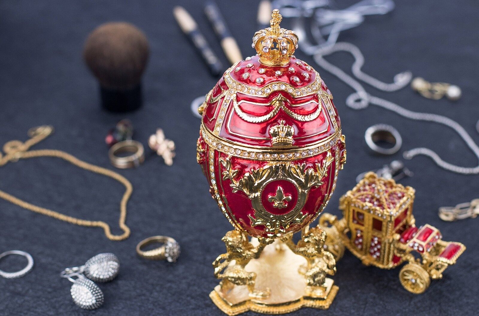 Royal Imperial Red Faberge Egg Replica : Extra Large 6.6 inch + carriage by Vtry