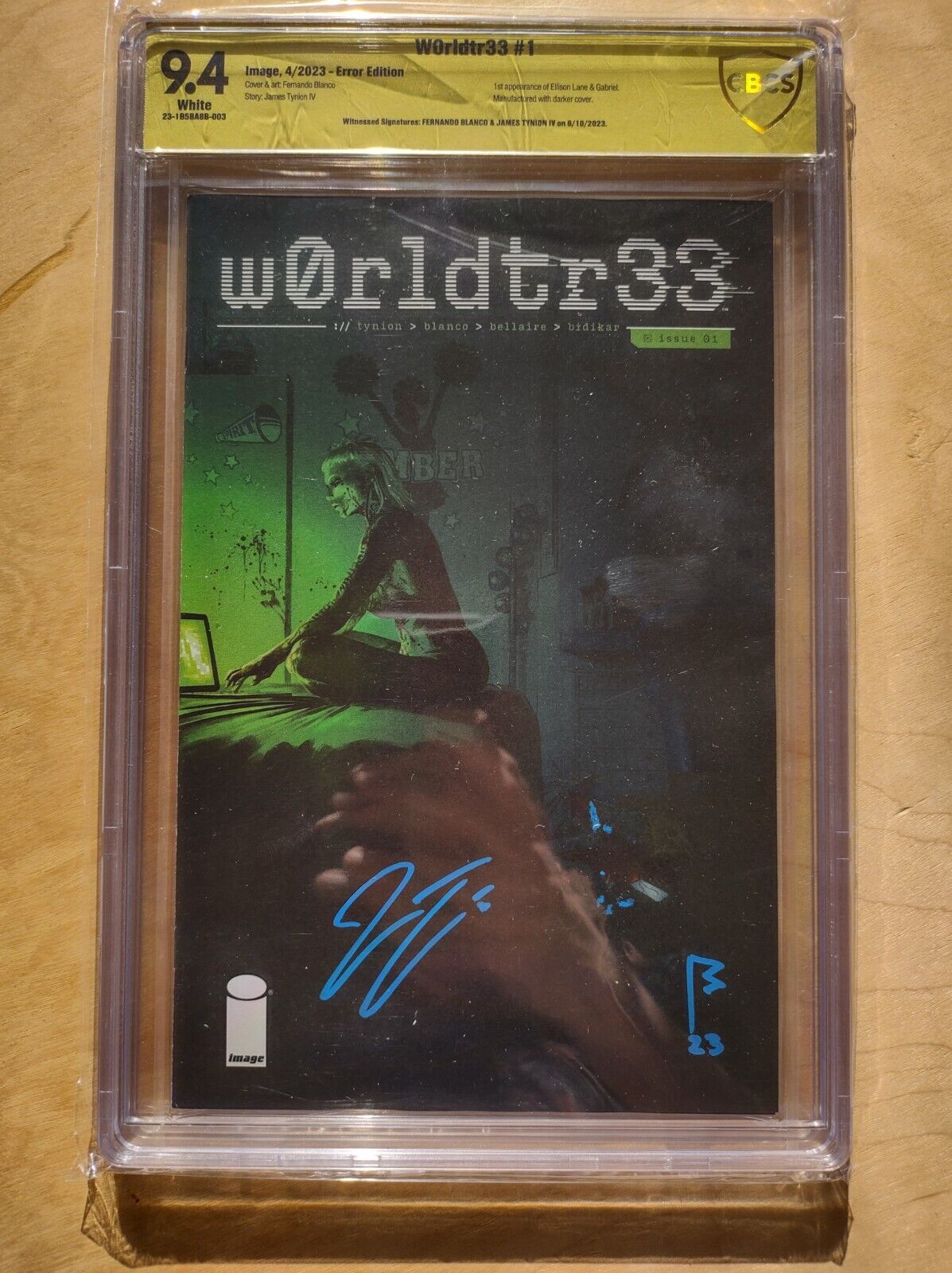 Worldtr33 #1 ERROR CBCS 9.4 Signed by James Tynion and Fernando Blanco (NOT CGC)
