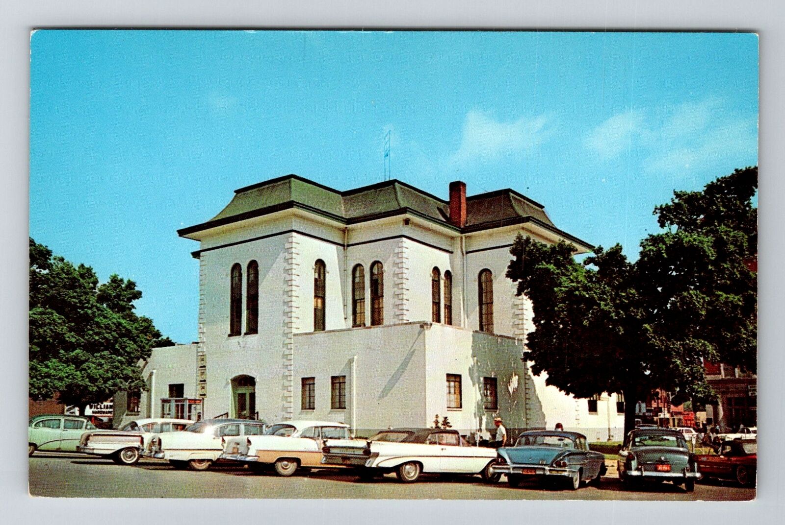 Banton IL-Illinois, Franklin County Court House, Antique Vintage Postcard