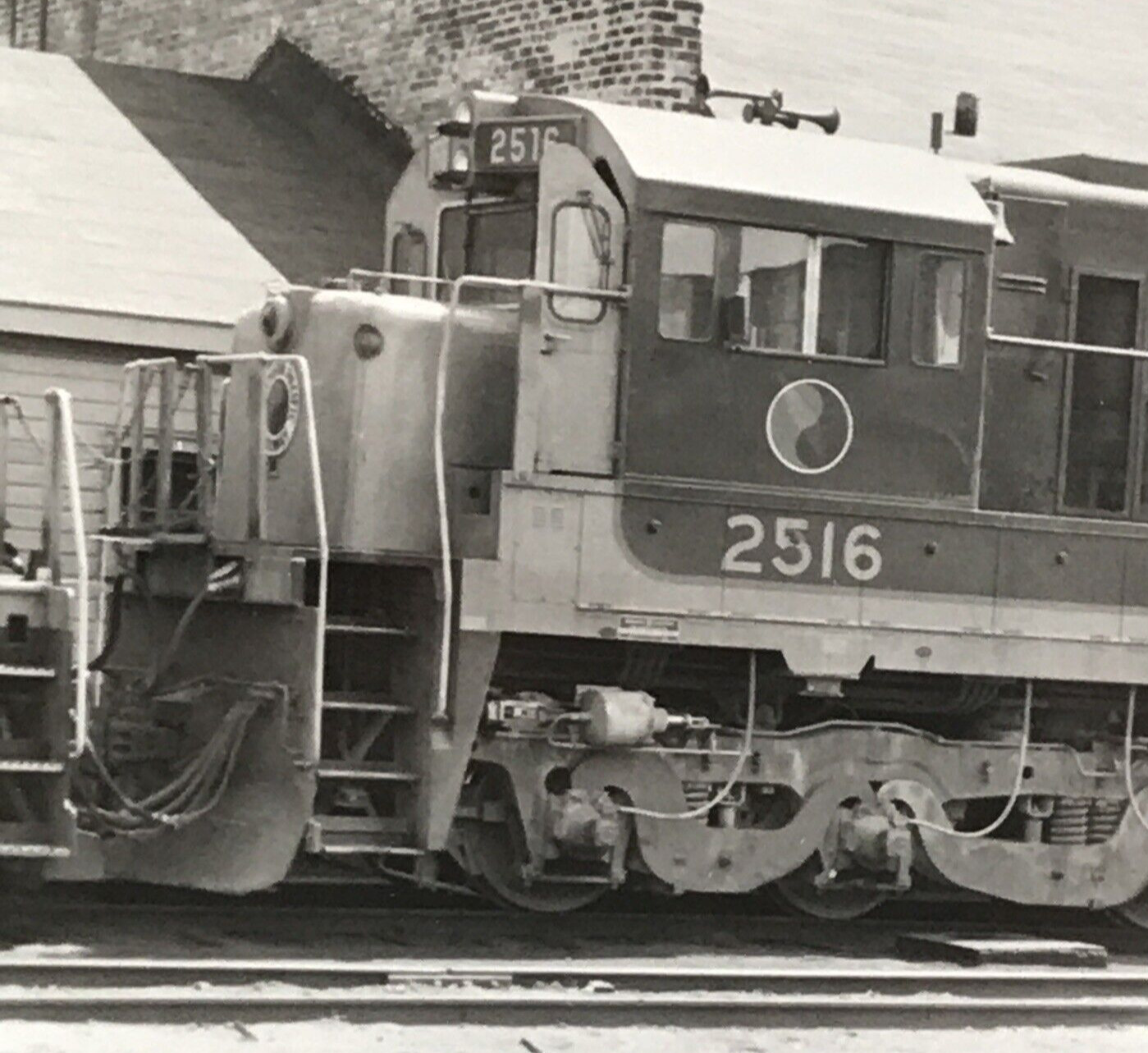 Northern Pacific Railway Railroad NP #2516 U25C Locomotive Photo Minneapolis MN