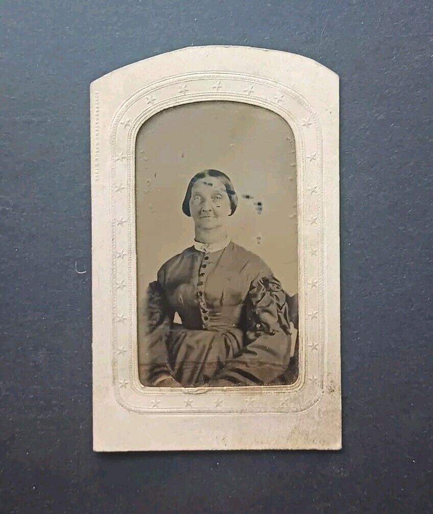 Grandma's goiter MEDICAL oddity antique photo TINTYPE in CDV mat Victorian woman